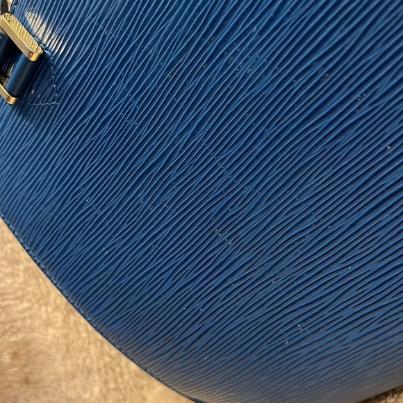 LOUIS VUITTON Vintage Epi Pont Neuf - Picture 4 of 17